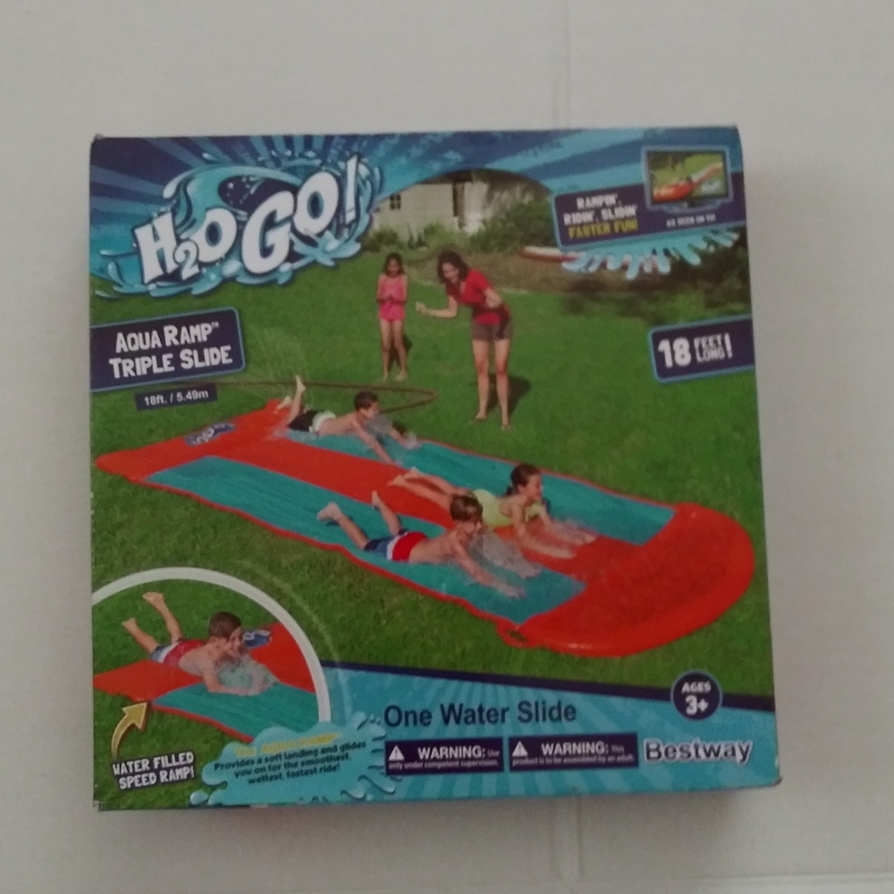 H2O Go AQUA RAMP Triple Slide Hot Summer